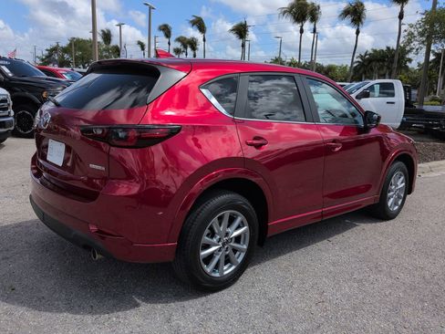 Used 2024 MAZDA CX-5 AWD 2.5 S w/ Preferred Package image 5