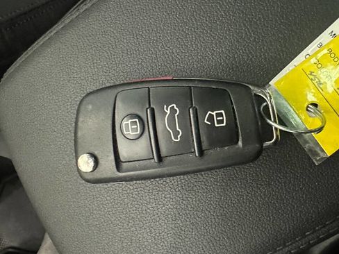 Used 2023 Audi Q3 2.0T Premium image 42