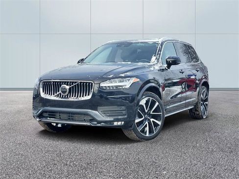 Used 2021 Volvo XC90 T6 Momentum w/ Climate Package image 1