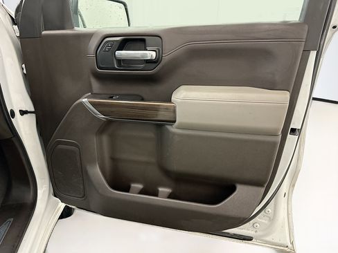 Used 2019 Chevrolet Silverado 1500 LT w/ All-Star Edition image 33