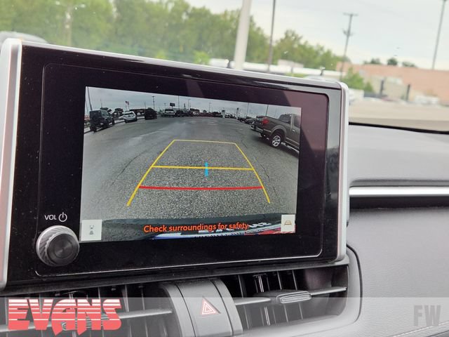 Certified 2025 Toyota RAV4 LE AWD/4WD image 7