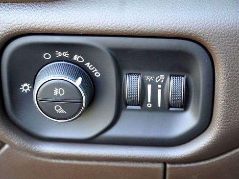 New 2026 RAM 3500 Laramie image 25