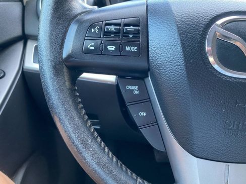 Used 2013 MAZDA MAZDA3 i Touring FWD image 22