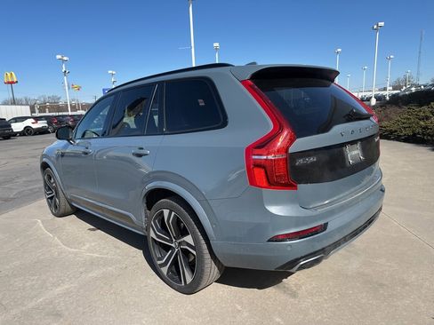 Used 2020 Volvo XC90 T6 R-Design w/ Protection Package Premier image 8