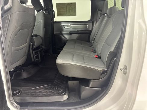 Used 2022 RAM 1500 Big Horn AWD/4WD image 18