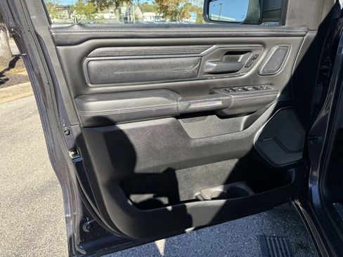 Used 2020 RAM 1500 Limited image 16