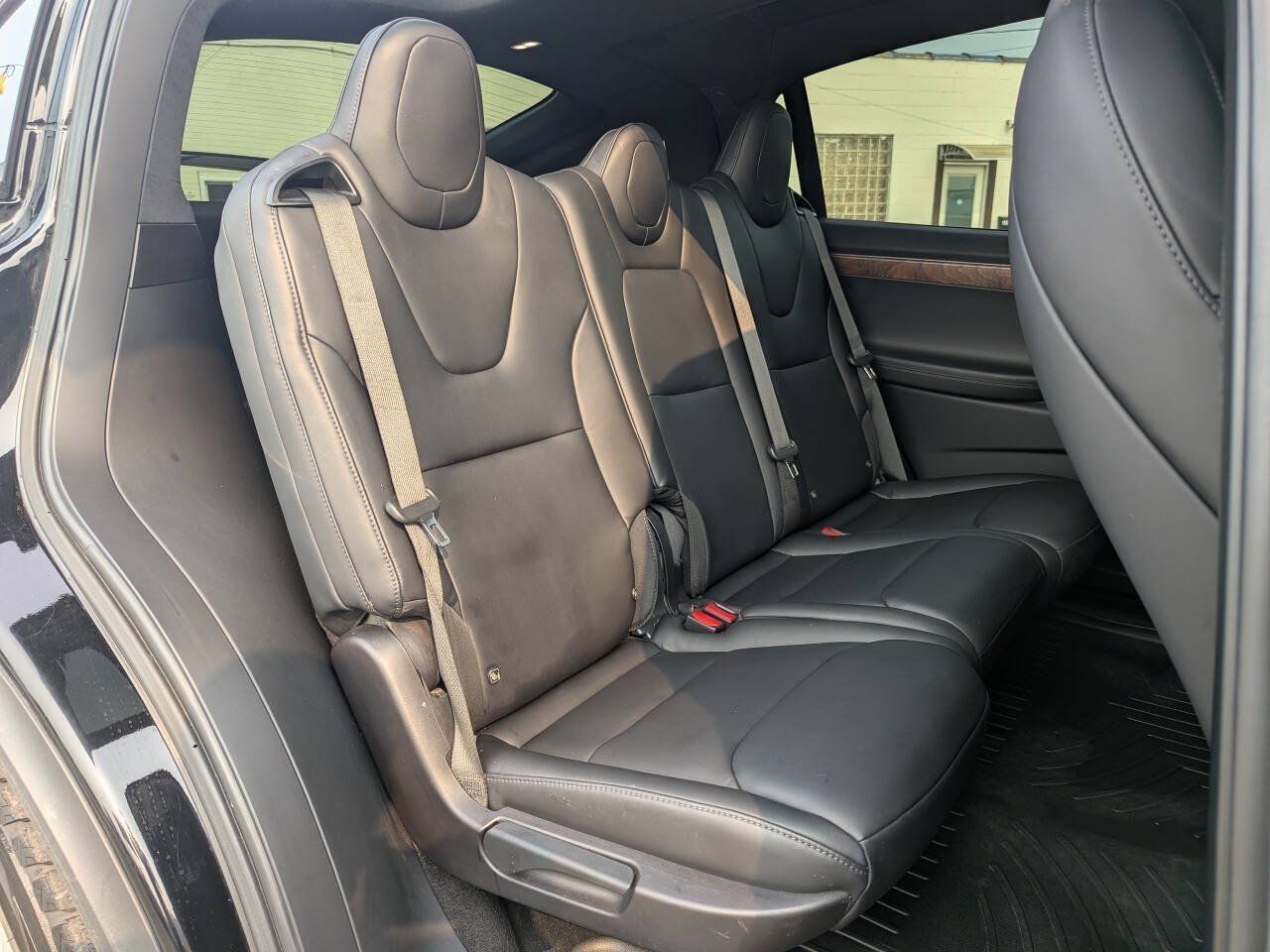 Used 2020 Tesla Model X Long Range AWD/4WD image 18