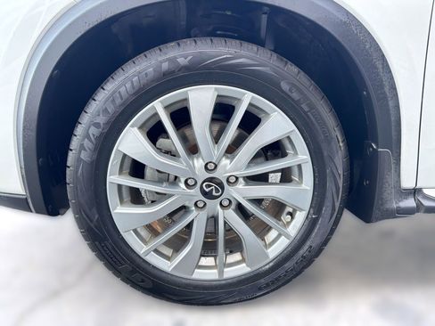 Used 2023 INFINITI QX50 Luxe image 12