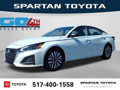 Used 2024 Nissan Altima 2.5 SV