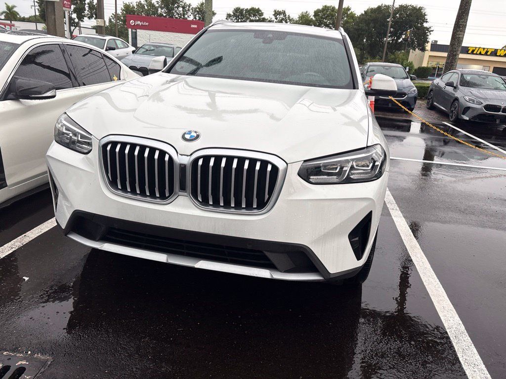 Certified 2024 BMW X3 xDrive30i w/ Premium Package AWD/4WD image 10