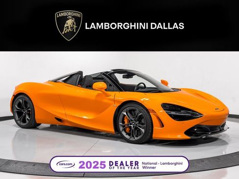 Used 2023 McLaren 720S Spider image 1