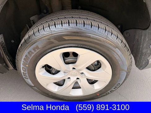 Used 2023 Toyota RAV4 LE image 24