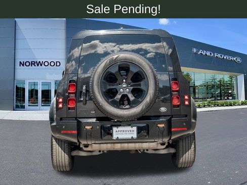 Used 2023 Land Rover Defender 110 X-Dynamic SE AWD/4WD image 5