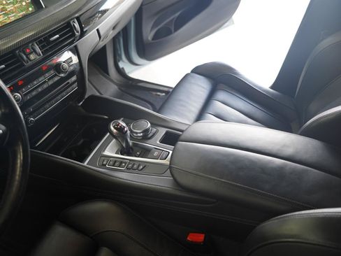 Used 2016 BMW X5 M AWD/4WD image 22