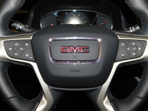 Used 2023 GMC Acadia Denali w/ Denali Ultimate Package image 31