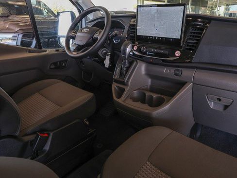 Used 2024 Ford Transit 350 XLT RWD image 34