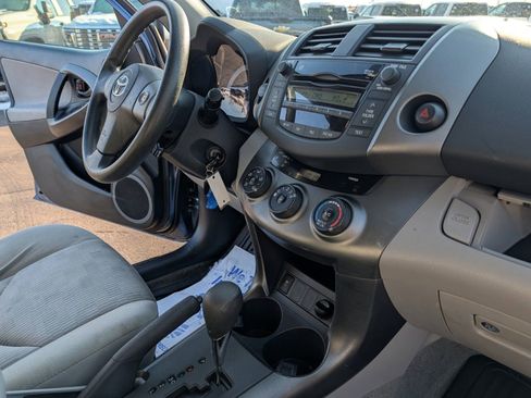 Used 2011 Toyota RAV4 4WD image 16