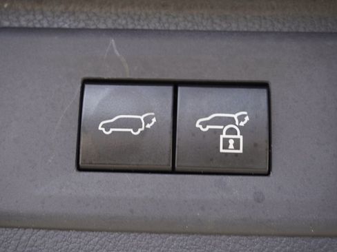 Certified 2024 Toyota Grand Highlander FWD image 10