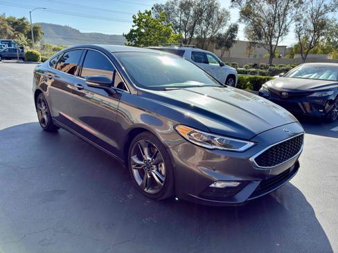 Used 2019 Ford Fusion Sport AWD/4WD image 6