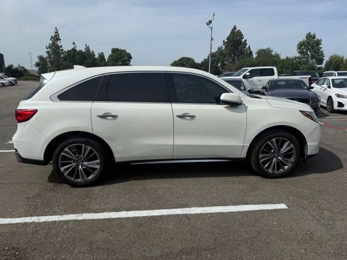 Used 2017 Acura MDX FWD w/ Technology Package image 2