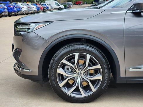 Certified 2024 Acura MDX FWD w/ Technology Package image 9