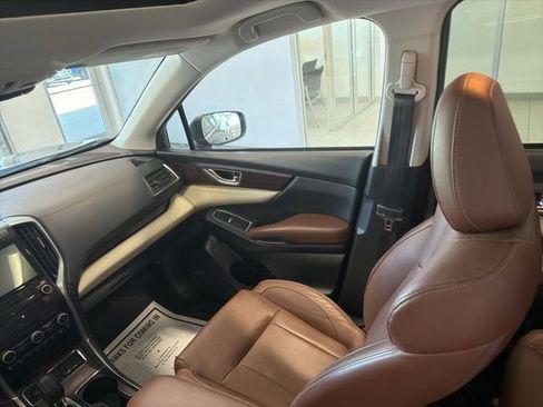 Used 2020 Subaru Ascent Touring w/ Popular Package #2 AWD/4WD image 34