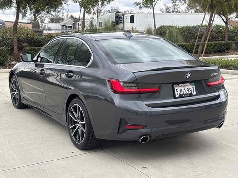 Used 2021 BMW 330i Sedan w/ Convenience Package RWD image 5