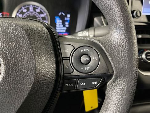 Certified 2022 Toyota Corolla LE image 27