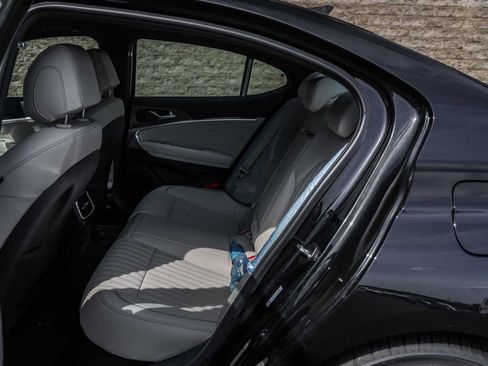 New 2026 Genesis G70 3.3T Sport Prestige AWD/4WD image 9