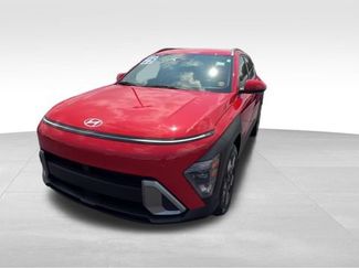 Used 2025 Hyundai Kona SEL FWD video 2