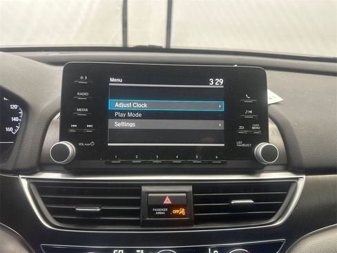 Certified 2019 Honda Accord LX image 27
