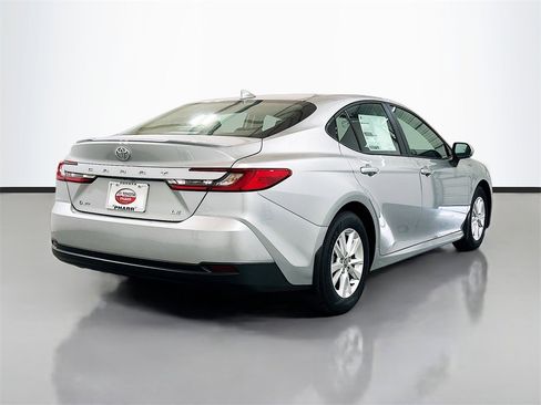 New 2026 Toyota Camry LE image 4