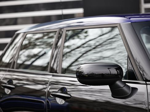 Used 2025 MINI Cooper S image 3