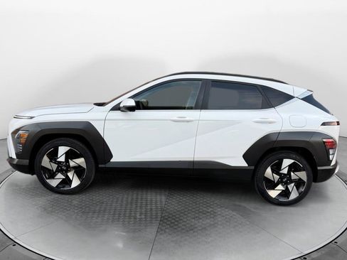 Certified 2025 Hyundai Kona Limited image 2