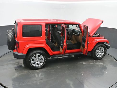 Used 2016 Jeep Wrangler Unlimited Sahara w/ Connectivity Group image 64