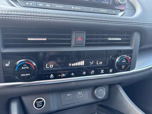 Certified 2023 Nissan Rogue SV w/ SV Premium B Package AWD/4WD image 27