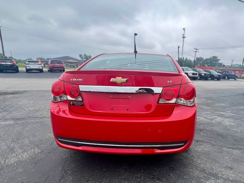 Used 2014 Chevrolet Cruze LT w/ Sun, Sound and Sport Package FWD image 4