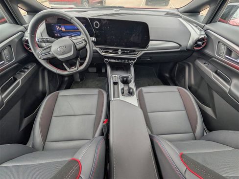 New 2025 Chevrolet Equinox EV RS image 6