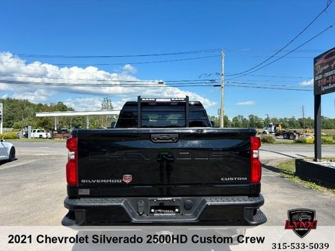 Used 2021 Chevrolet Silverado 2500 Custom w/ Custom Convenience Package AWD/4WD image 4