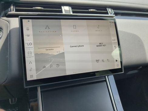 New 2026 Land Rover Range Rover Velar Dynamic SE image 20