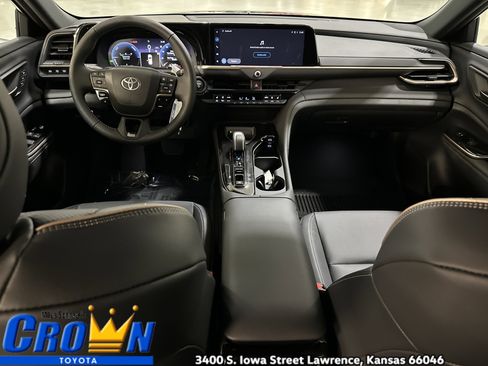 New 2025 Toyota Crown Signia image 26