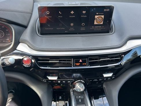 Used 2023 Acura MDX SH-AWD w/ Technology Package image 10