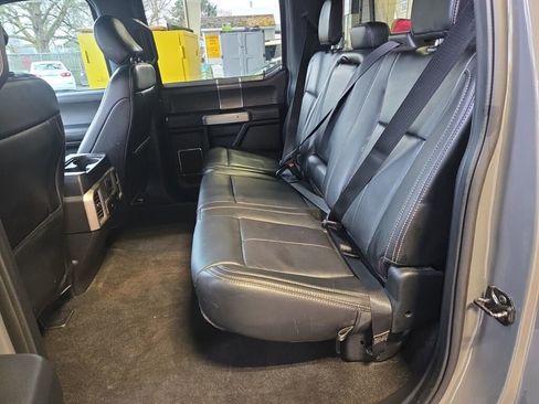 Used 2020 Ford F150 Lariat w/ Equipment Group 502A Luxury image 8