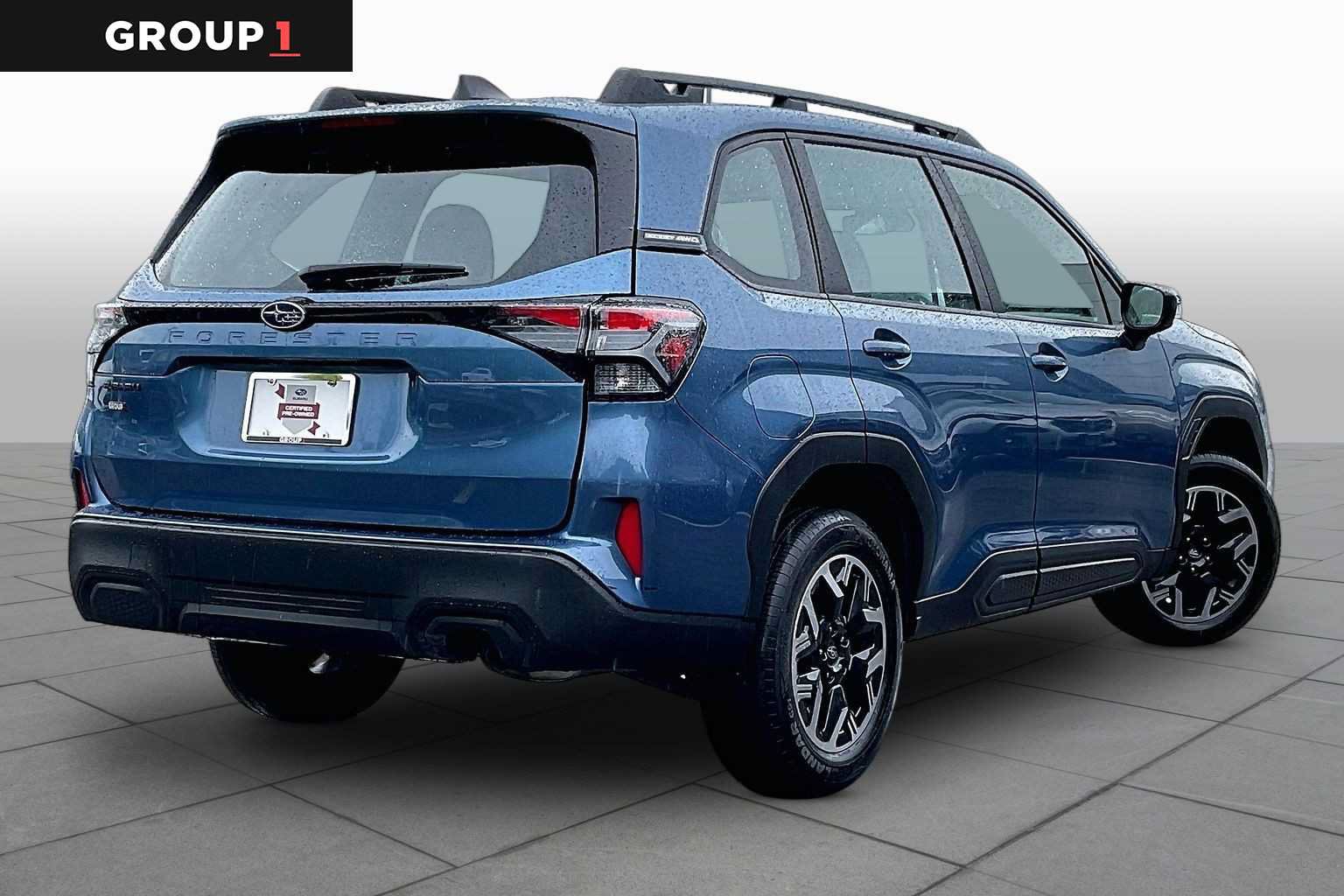 Certified 2025 Subaru Forester AWD/4WD image 13
