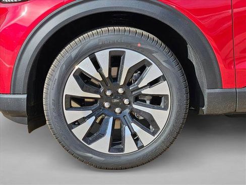 New 2026 Ford Explorer Platinum w/ LUX Leather Package image 10