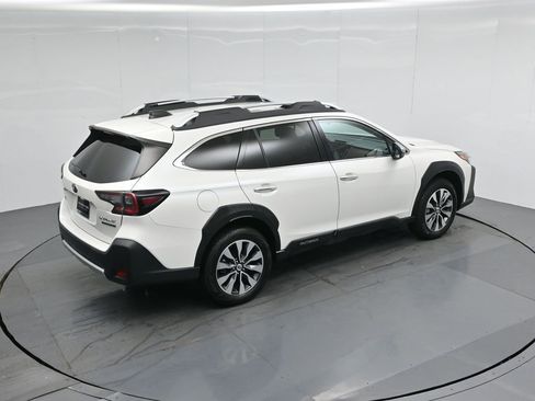 Used 2024 Subaru Outback Touring XT image 41