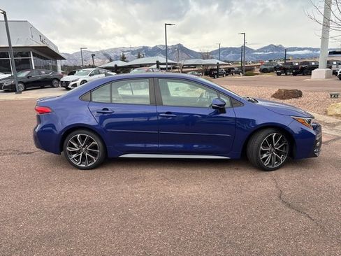 Used 2022 Toyota Corolla SE image 11