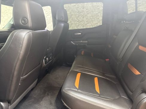 Used 2020 GMC Sierra 1500 AT4 w/ Off-Road Performance Package AWD/4WD image 13