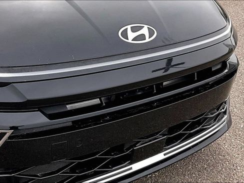 Used 2024 Hyundai Sonata SEL FWD image 31