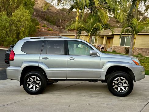 Used 2007 Lexus GX 470 image 4